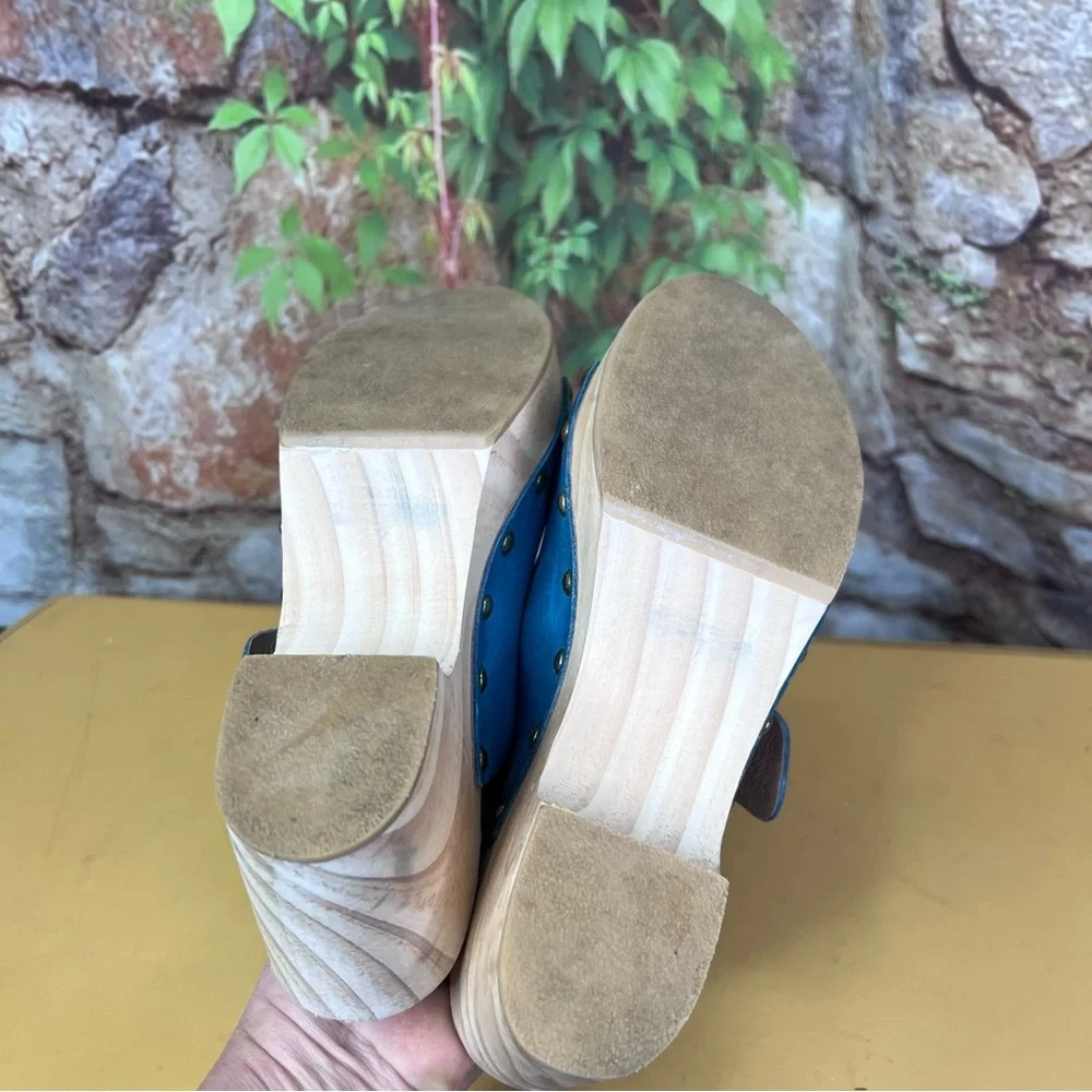 FAVELA Turquoise Leather Double Buckle Sandals, 37 - Picture 10 of 14